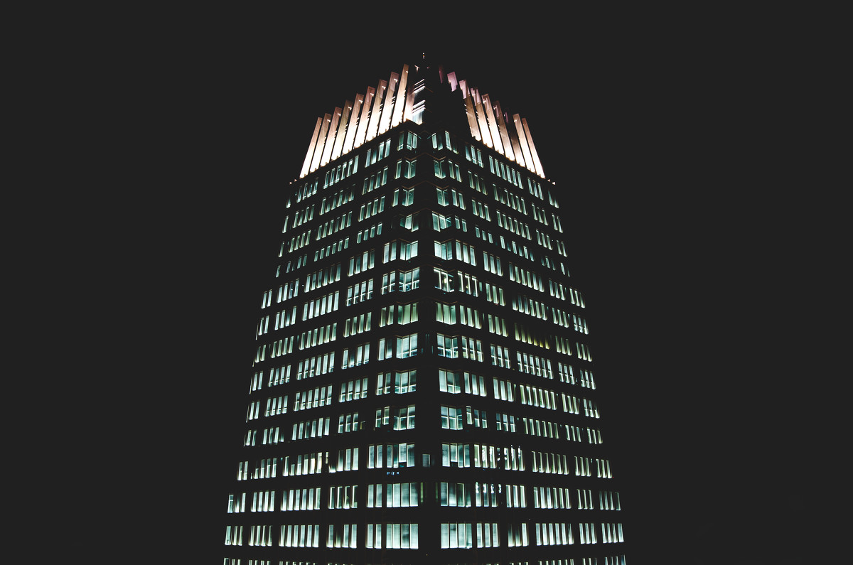 这些学校新生开学时间有变!【火狐电竞官方网站】(图1) 火狐电竞