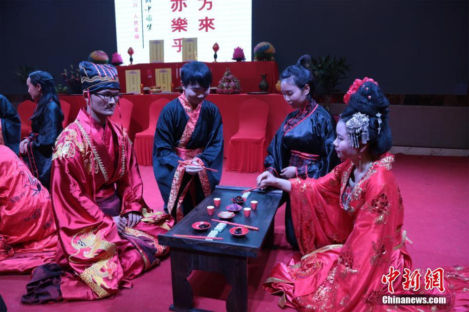 【火狐电竞官网】世预赛最新积分榜:中国2连胜高居第一,12个净胜球遥遥领先(图1) 火狐电竞