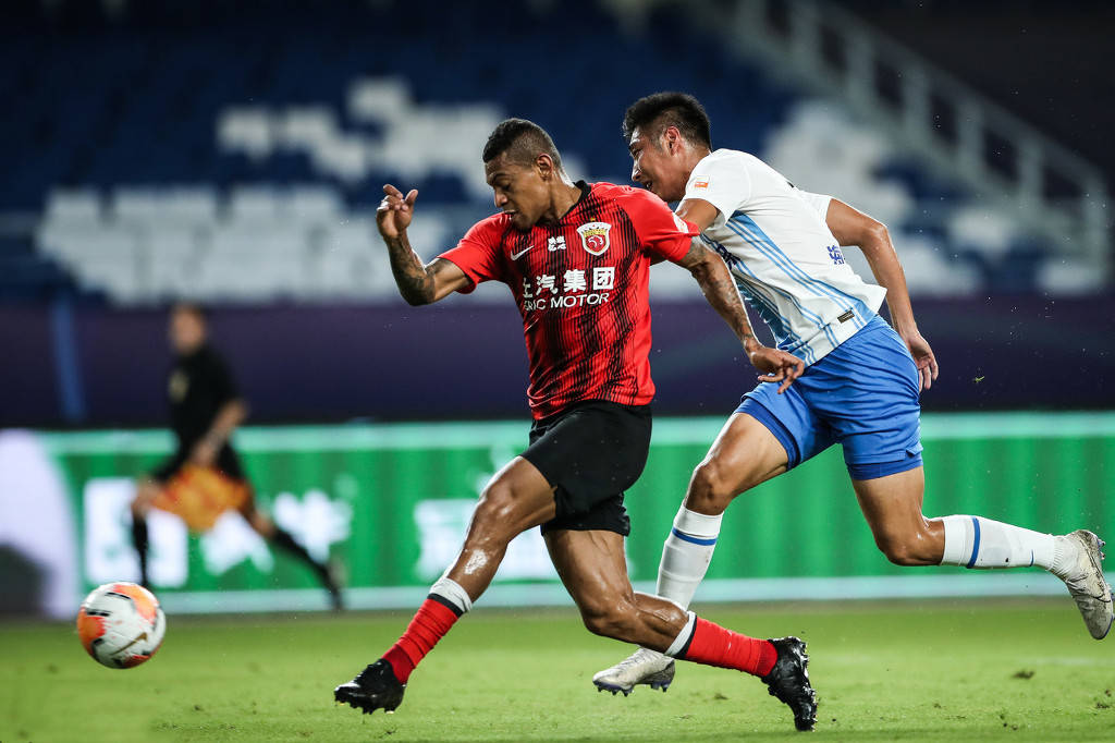 ‘火狐电竞官网’
中超首轮净角逐时间排名：富力佳兆业居首 国安重庆垫底仅41分钟(图6)