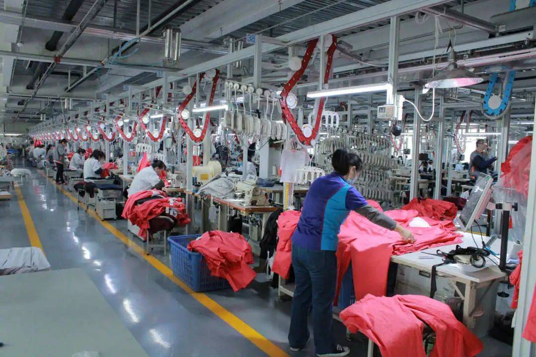 
【我为企业找订单】举世服装：数字化生产 加速企业生长！：火狐电竞官方网站(图4)