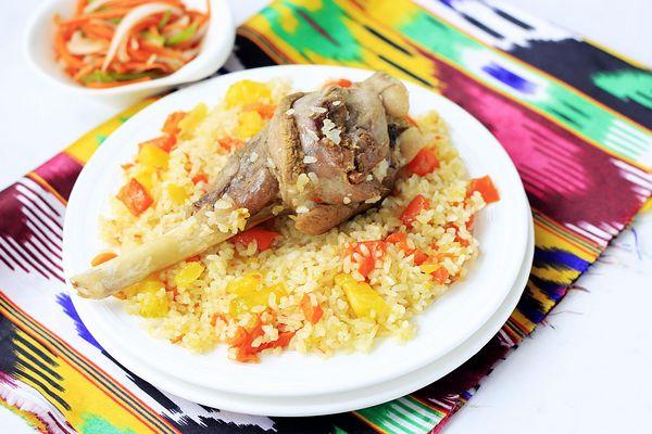 火狐电竞:羊奶现挤现卖,安全吗?(图1) 火狐电竞官方网站