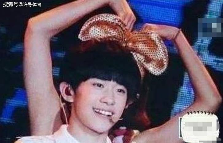 火狐电竞官网_
明星们最想删除的照片 他们尴尬的样子 秒杀了大家的想象！(图3)