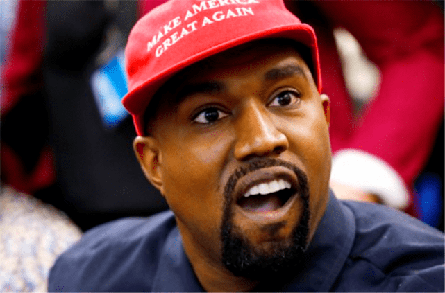 金·卡戴珊取关闺蜜 NBA巨星皮蓬前妻曝侃爷深夜有此习惯“火狐电竞官方网站”(图4)
金·卡戴珊取关闺蜜 NBA巨星皮蓬前妻曝侃爷深夜有此习惯“火狐电竞官方网站”(图4)