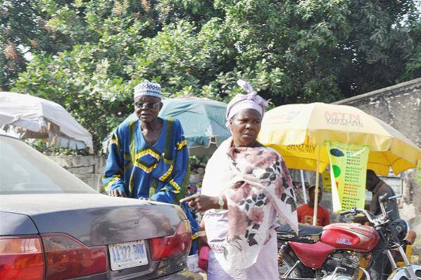 【火狐电竞官方网站】一个没有旅游风景的国家 但街道上充满了风景(第七个随行的尼日利亚)(图26)